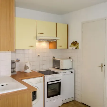 Les Arenes By Interhome